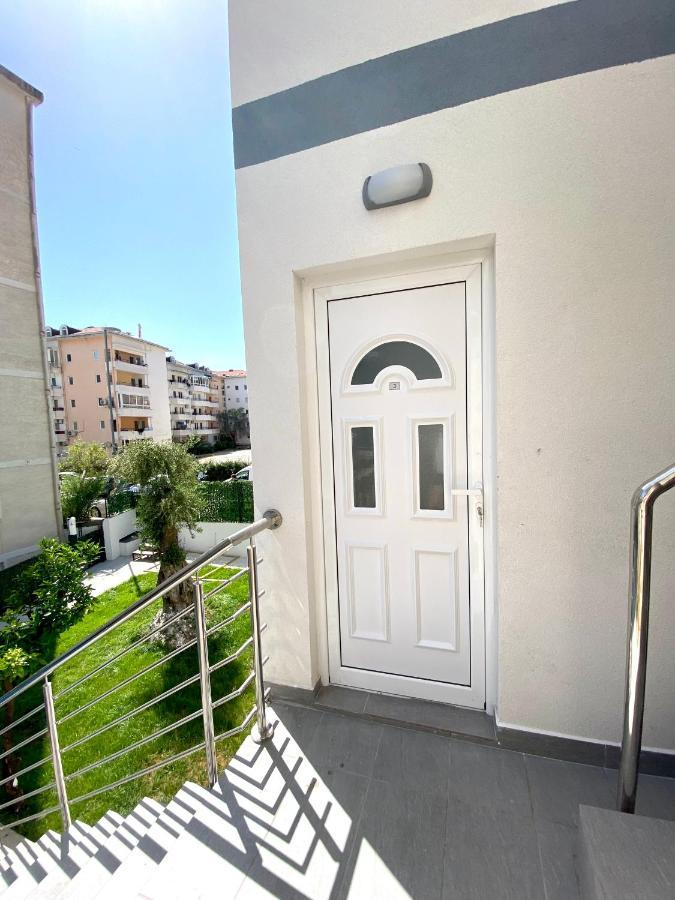 Apartments Monika Budva Eksteriør bilde