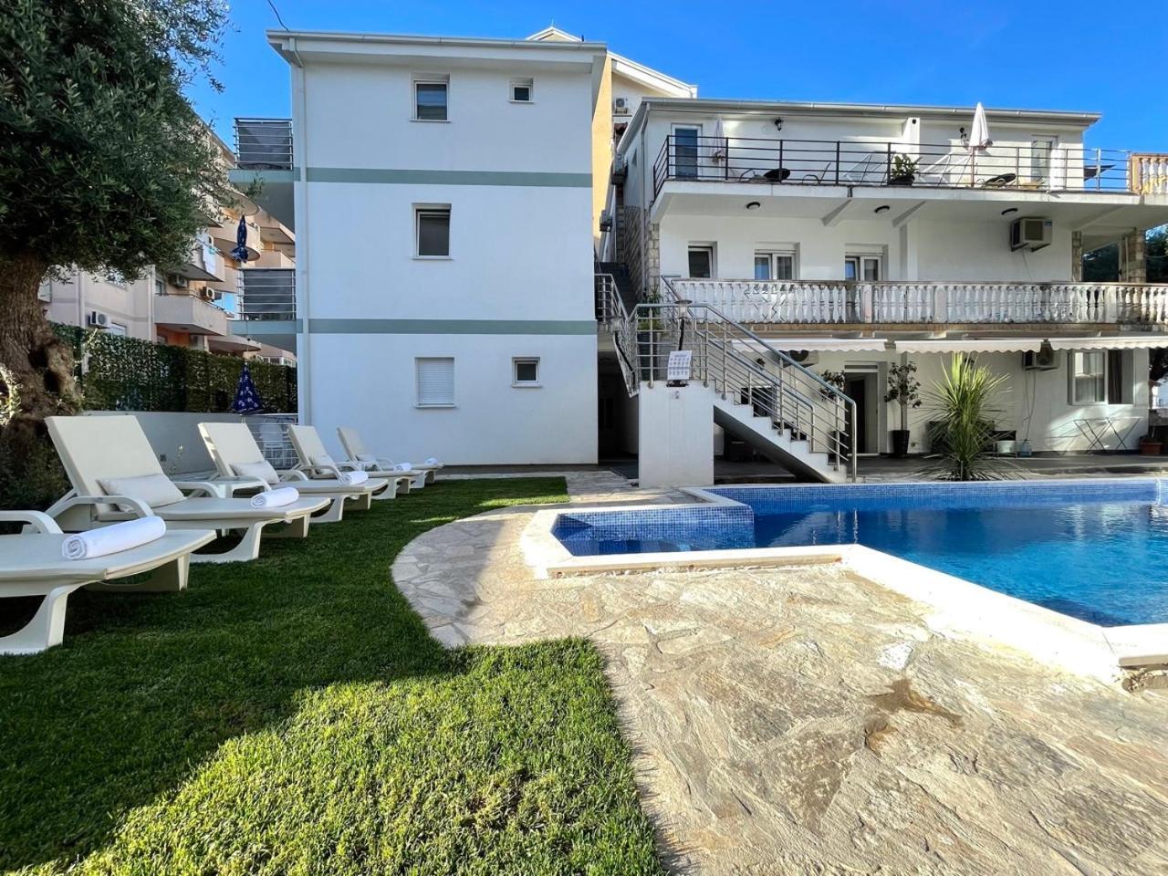 Apartments Monika Budva Eksteriør bilde