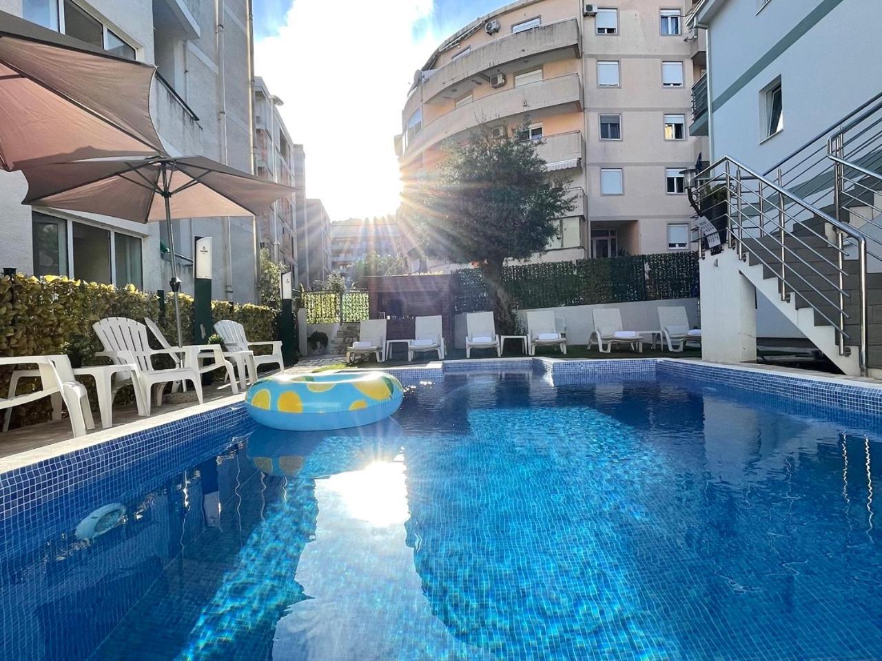 Apartments Monika Budva Eksteriør bilde