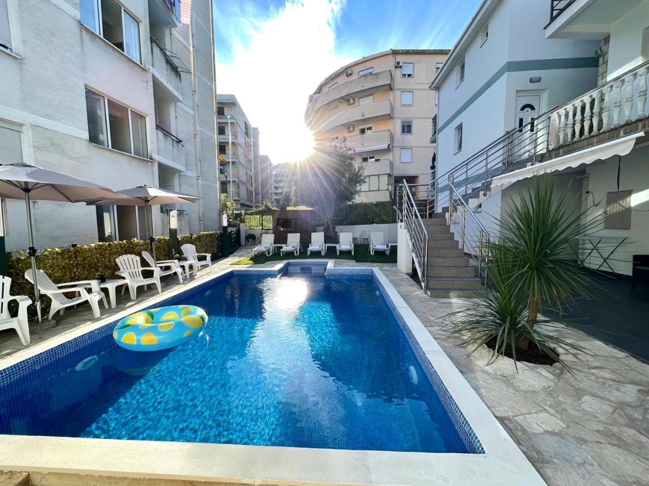 Apartments Monika Budva Eksteriør bilde